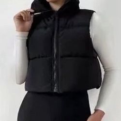 New Cropped Puffer Vest
