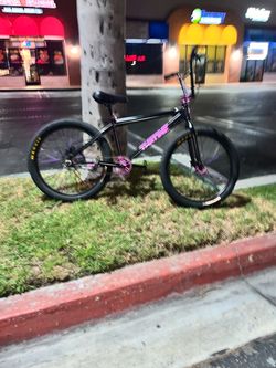 Throne bike 24’ bike