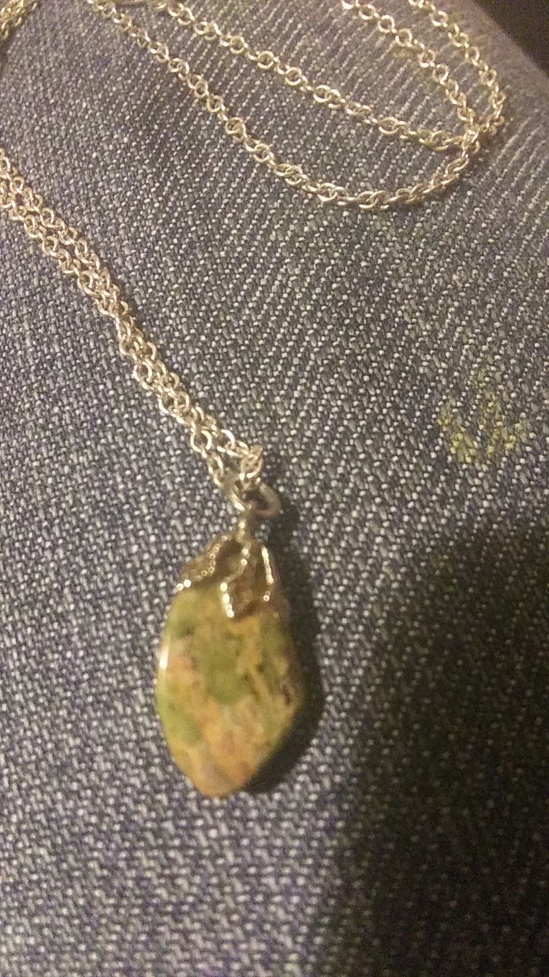 Vintage silver stone pendant necklace deSigner S A.Q.