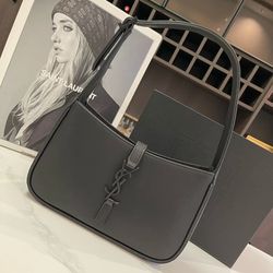 Matte black leather crossbody bag, with the same color logo, luxurious women's shoulder bag for carrying on the arm or across the body