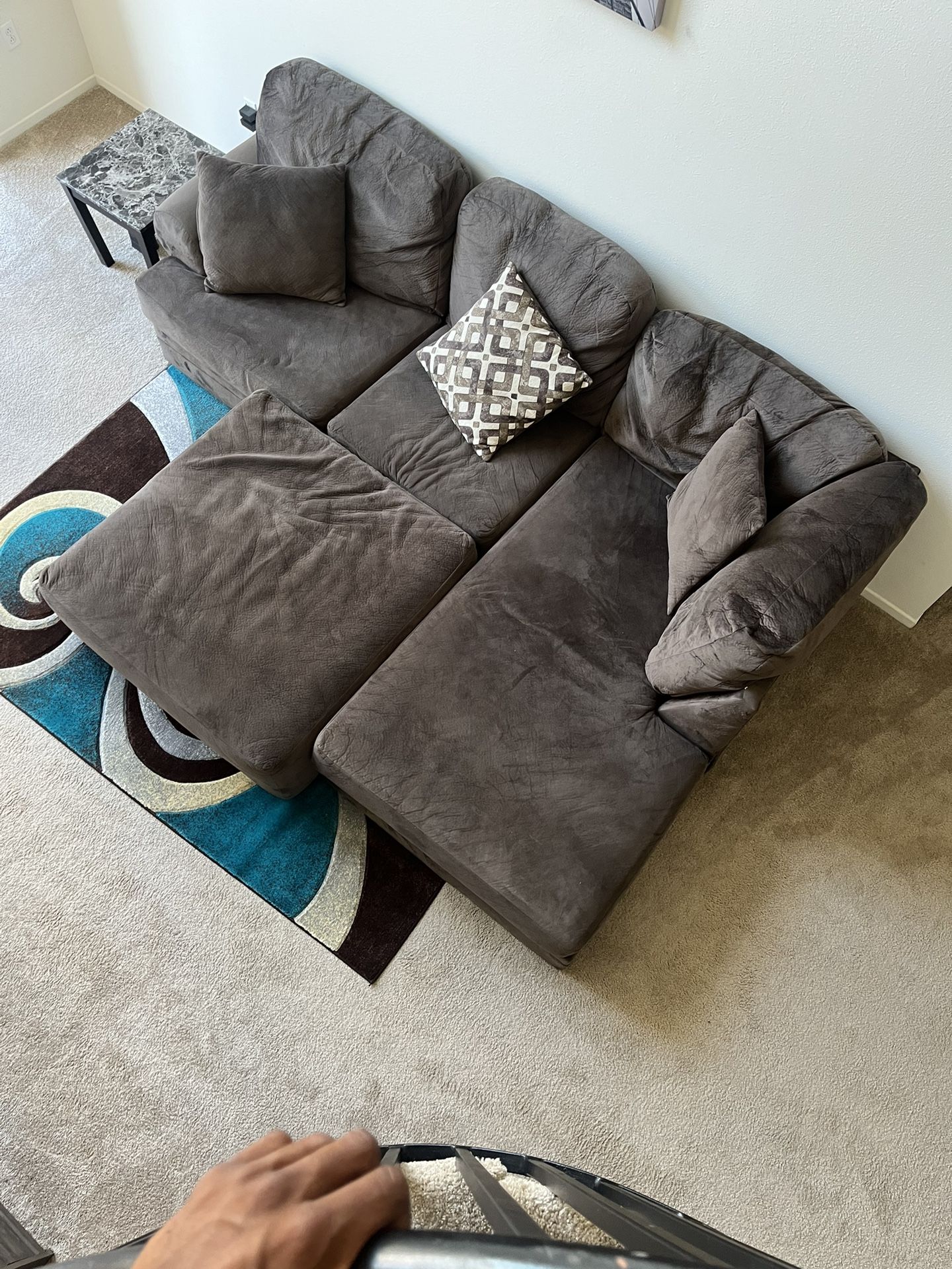 Brown Naomi Sectional Chase And Ottoman
