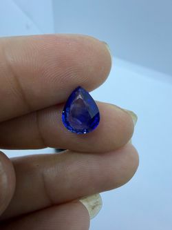 Ceylon Sapphire  Heated 3.3 Carats