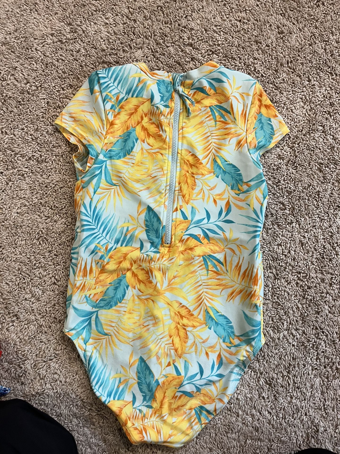 Girls Swim Suit Large (10/12)