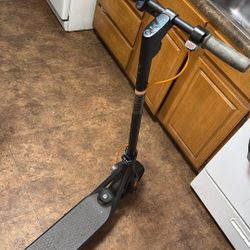 Nine Bot Scooter 