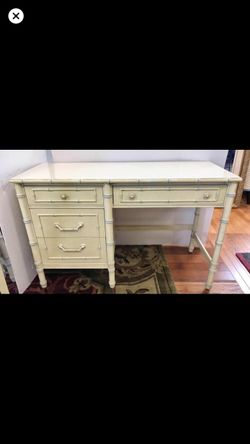 Thomasville writing desk