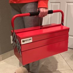 New In Box Bulldog Brand Expandable Folding Storage Tool Box Including 14 Pcs Dive Socket Wrench Set 