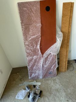 Free desk
