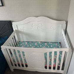 Baby Crib For Sale!!