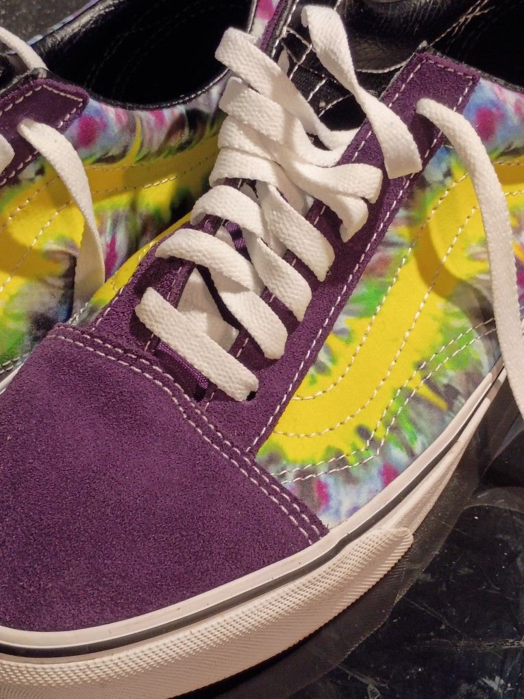 VANS.  OLD SKOOL. TIE DYE SNEAKERS MEN'S SIZE9.0 AND WOMEN'S  10.5 2020 COLORWAY