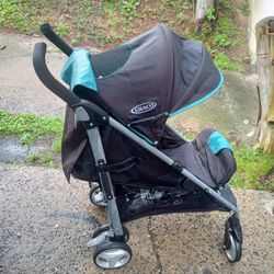 Graco Breaze Stroller