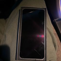 Brand new Samsung unlocked cellphone $$$