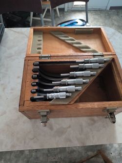 NSK Japan micrometers 1 inch to 6 in