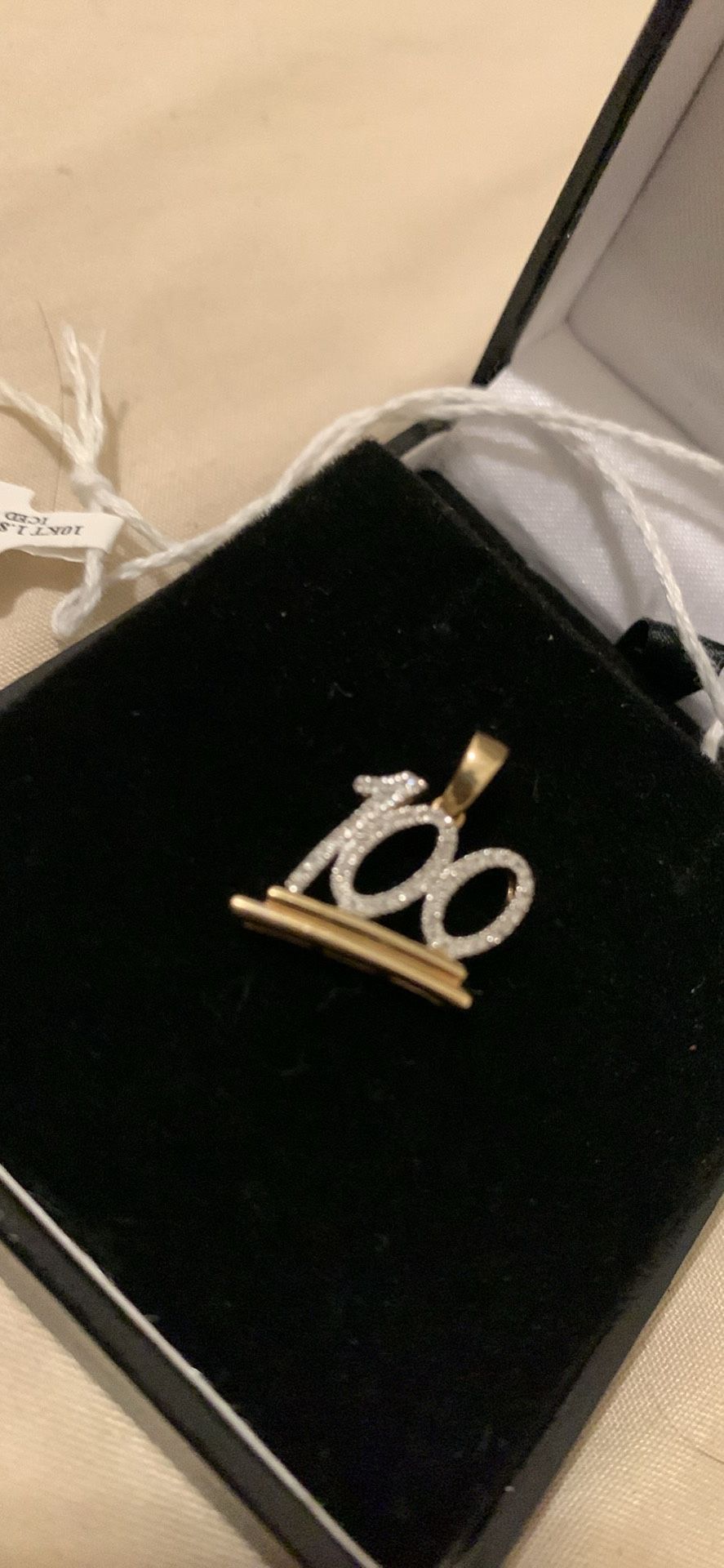 10k iced Out 100 Emoji Pendant Real Diamonds