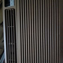 15000 Btu LG Window Ac