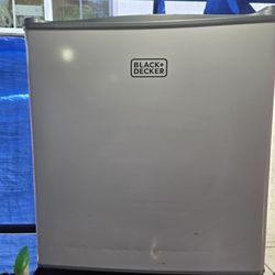 Small Fridge 