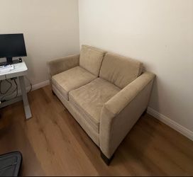 Love seat