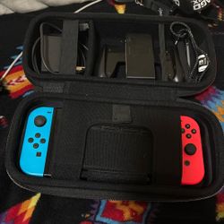 Nintendo Switch 