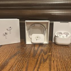 Apple Pro (2nd Generation) Wireless Earbuds with MagSafe Charging Case - White - With Proof Of Purchase 