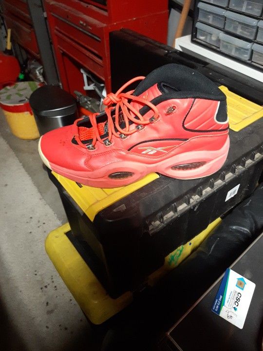 Reebok Wuestion Mid Allen Iverson