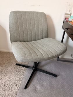 Grey Criss Cross Office Chair