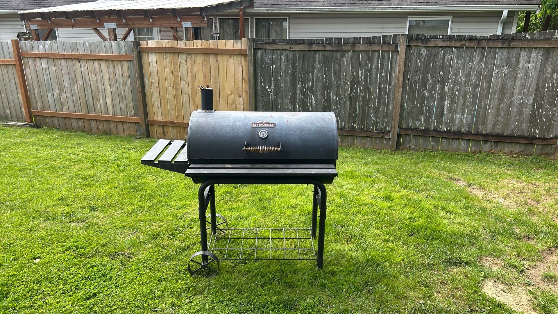 RIVERGRILLE Smoker