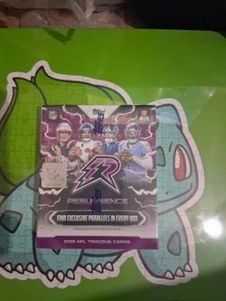 Topps chrome Resurgence football cards