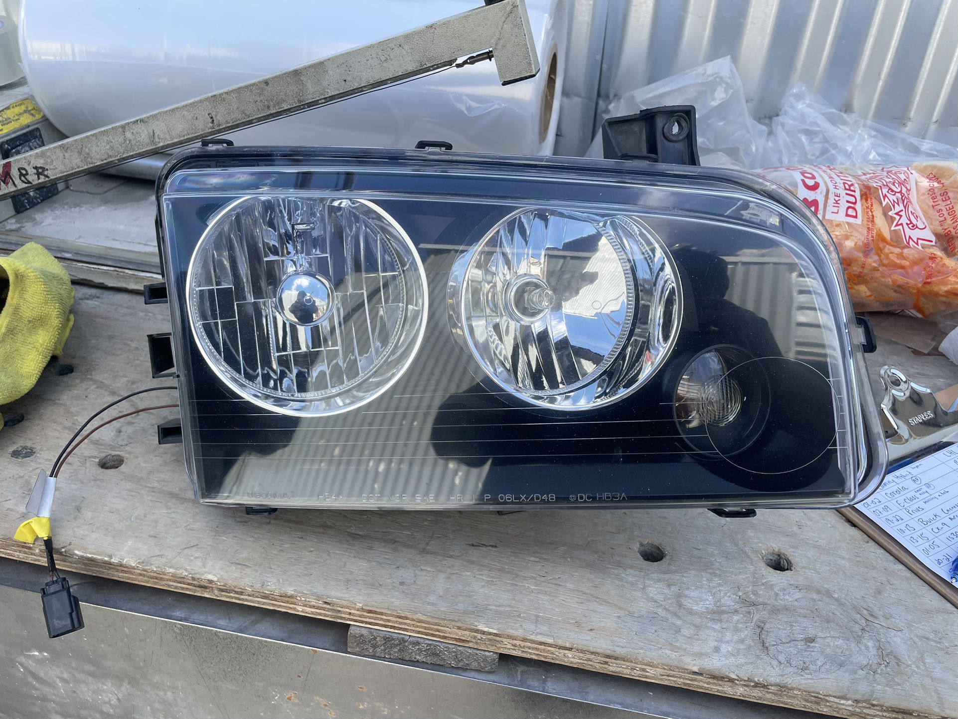 2006-2010 Dodge Charger Right Headlight 