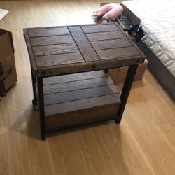 Rustic Style End Table With Pull Out Bottom Drawer