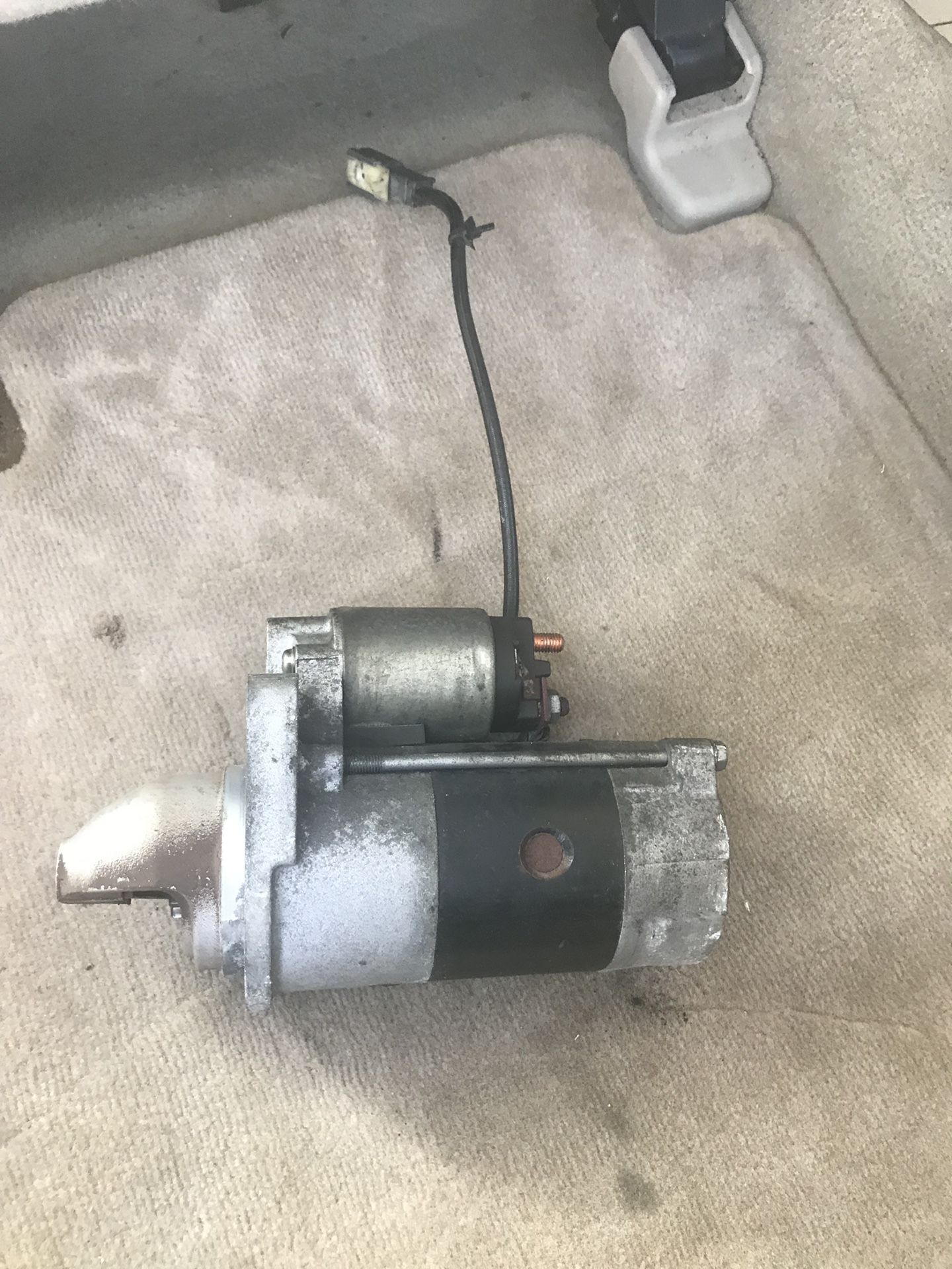 Starter part QX56 Infinity 2005