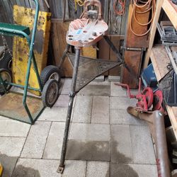 Ridgid Pipe  Clamp Stand ....  No. 40 A  Tristand 