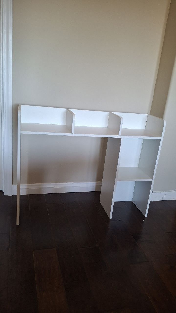 Costway 3 Shelves Modern Desk Standard Bookcase, Wood White, 29"