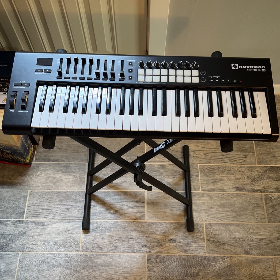 novation launchkey 49 mk2 中古品 Launchkey 49 MK4 | 【クロサワ楽器店オンラインショップ】いい