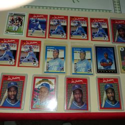 BASEBALL CARDS 