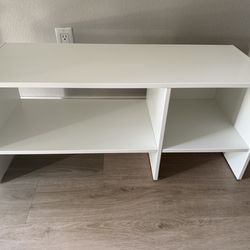 IKEA BAGGEBO TV Table