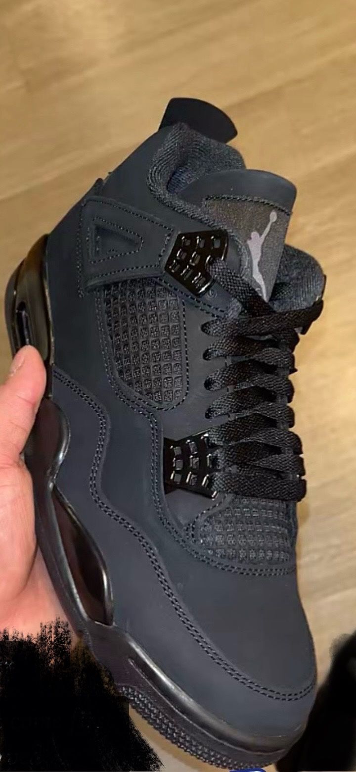 Jordan 4 Retro ( Black Cat )