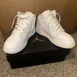 Jordan 1 Mid