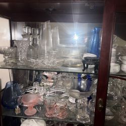 ESTATE SALE VARIETY OF ANTIQUE CHINA SETS/ VASE/Furniture/ home decor