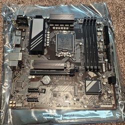 Gigabyte B760m AX 