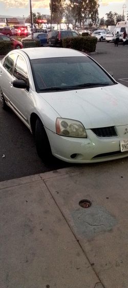 2004 Mitsubishi Galant
