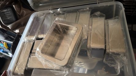 Tin clear top box (20+)
