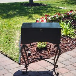 Decorative chest With Antique brass legs