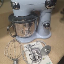 Cuisinart Stand Mixer, 12 Speed, 5.5 Quart Stainless Steel Bowl, Artic Blue