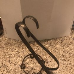 VINTAGE IRON TEALIGHT CANDLE HOLDER 