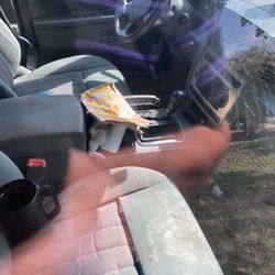 06 Honda Crv RunAnd Drives Must Sale 