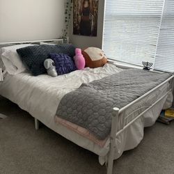 Queen Bed Frame 