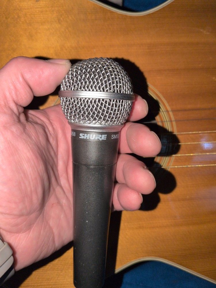 ****$60****SHURE SM58 Vocal Mic Non Wired XLR To XLR No On/Off Switch