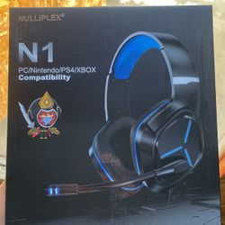 Headphone
