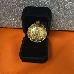 10k Pendant 