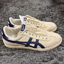 Onitsuka Tiger Mexico 66 Slip on shoes