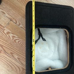 Square kicker subwoofer box